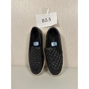 Time and Tru Perforated Twin Gore Slip-On women shoes size 10 wide